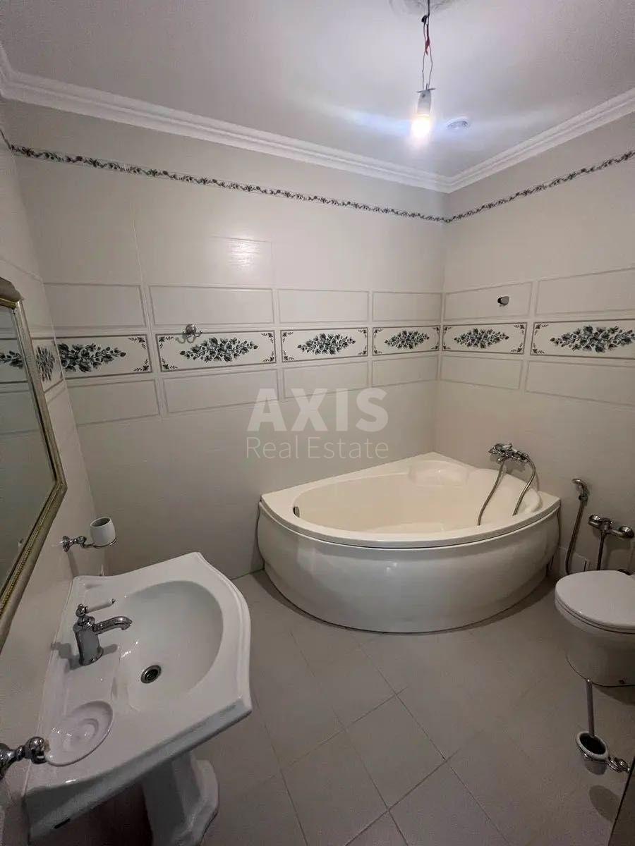 2k apartment vul. Zhyljans'ka 1186190710