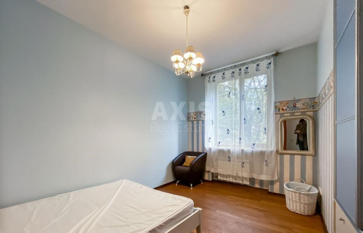 4k apartment vul. Sofii'vs'ka 16/162