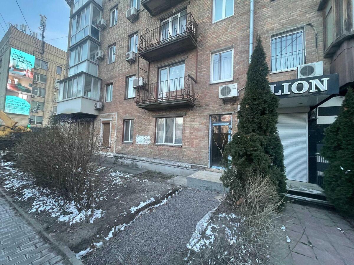 Объект торговли бул. Леси Украинки 30, 45м2585491