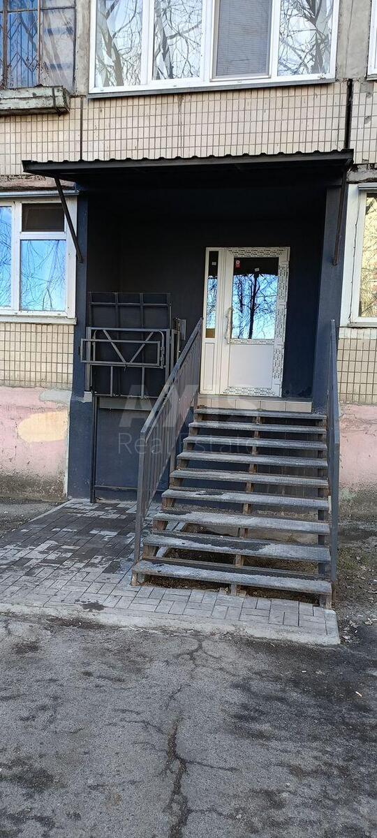 Объект торговли бул. Кольцова 15, 69м2586922