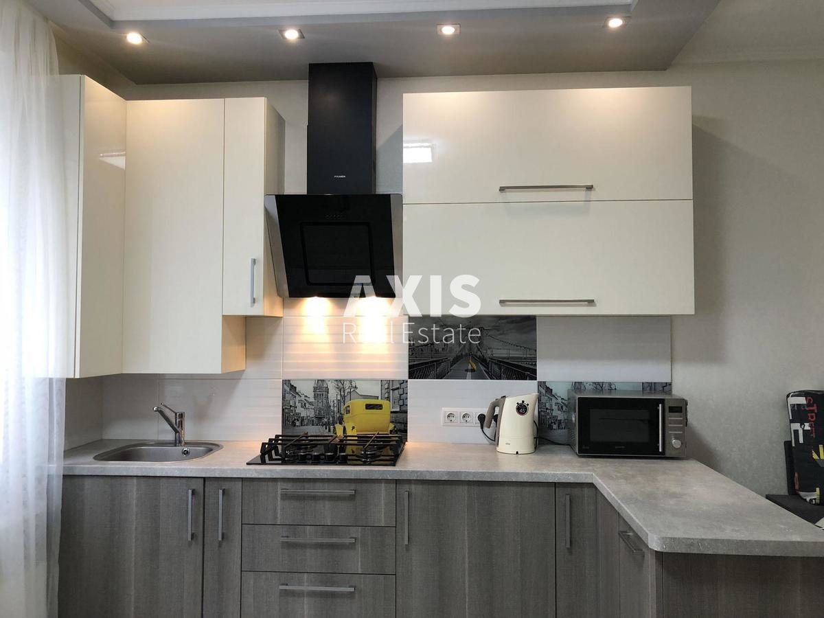1k apartment vul. Lucenka Dmytra 80