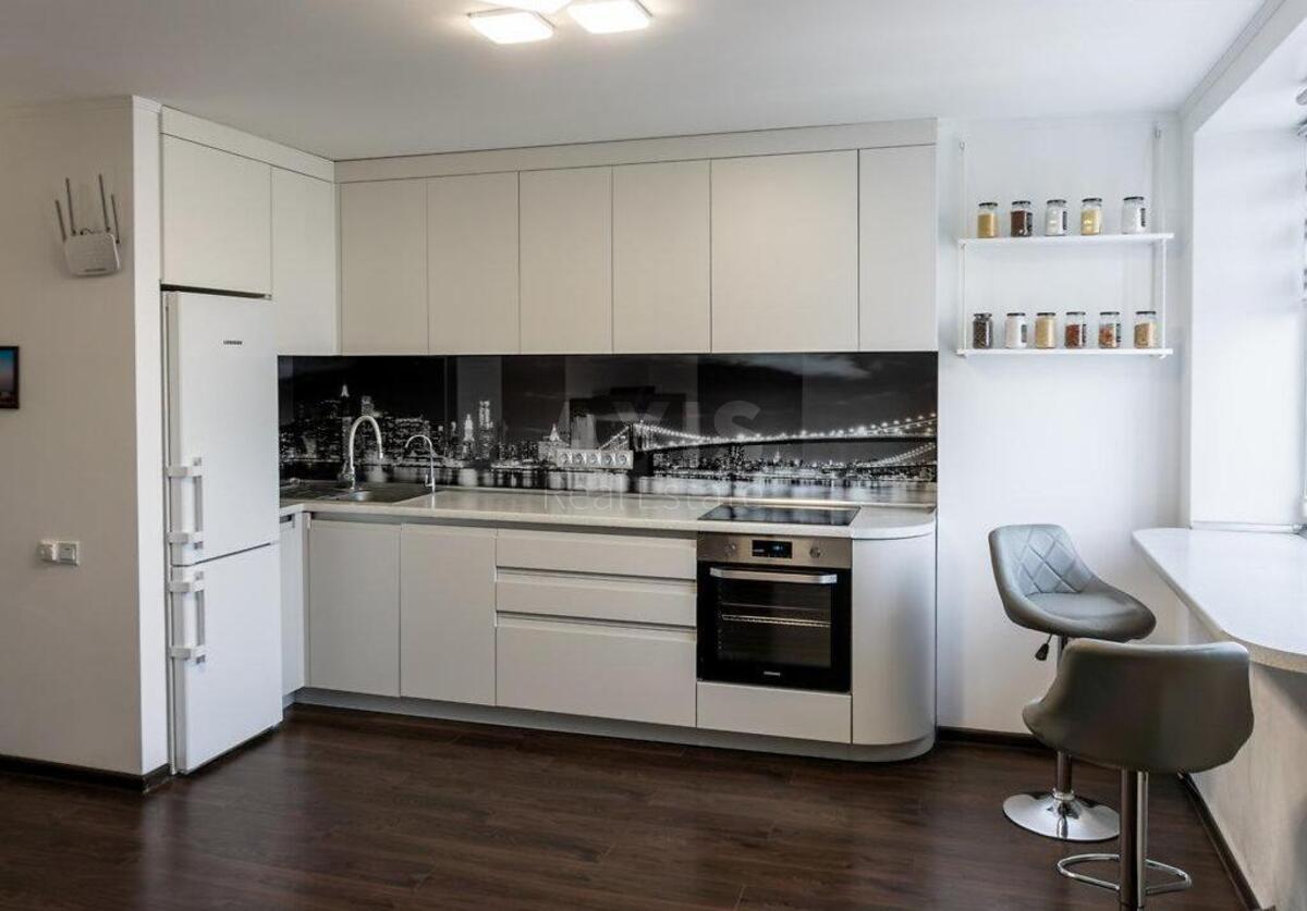1k apartment vul. Jurija Pashalina 1759034