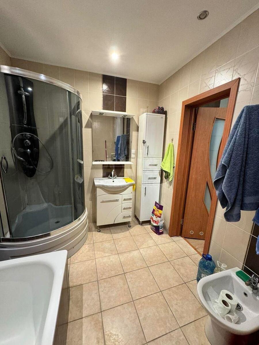 2k apartment vul. Verhovynna 9113