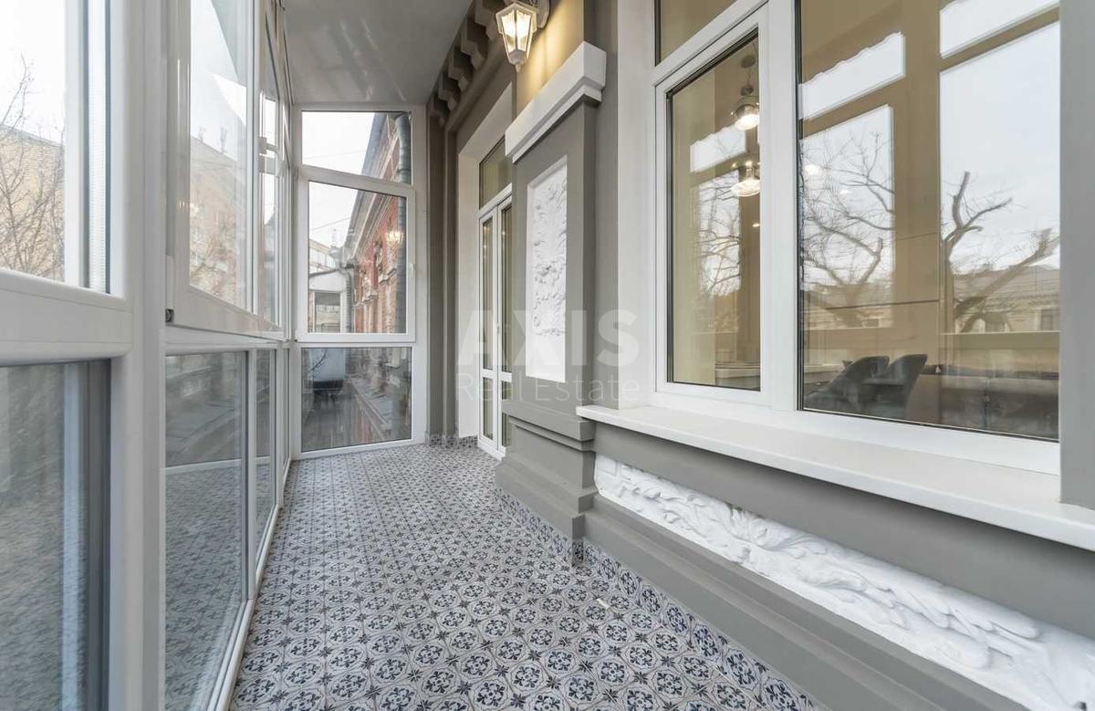 3k apartment vul. Sichovyh Stril'civ 9В5