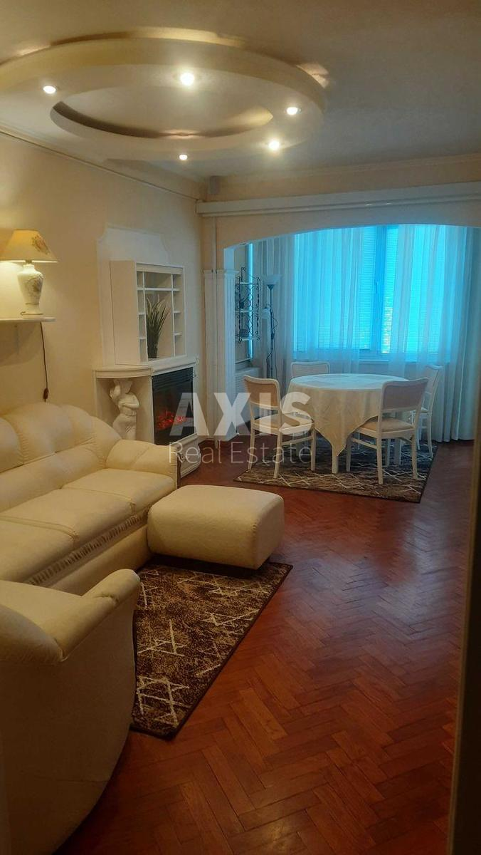 3k apartment vul. Entuziastiv 350