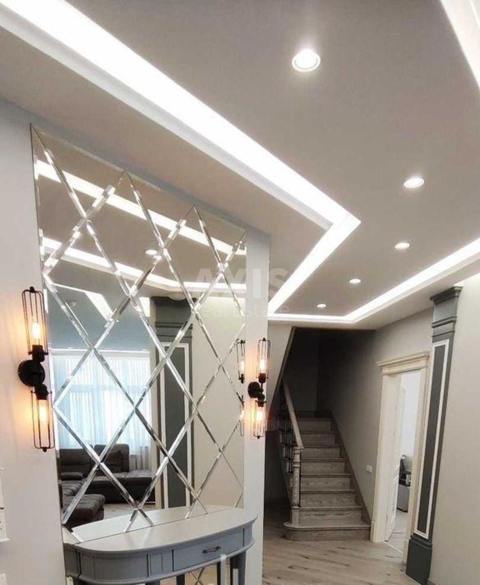 4k apartment vul. Ahmatovoi' Anny 22454146