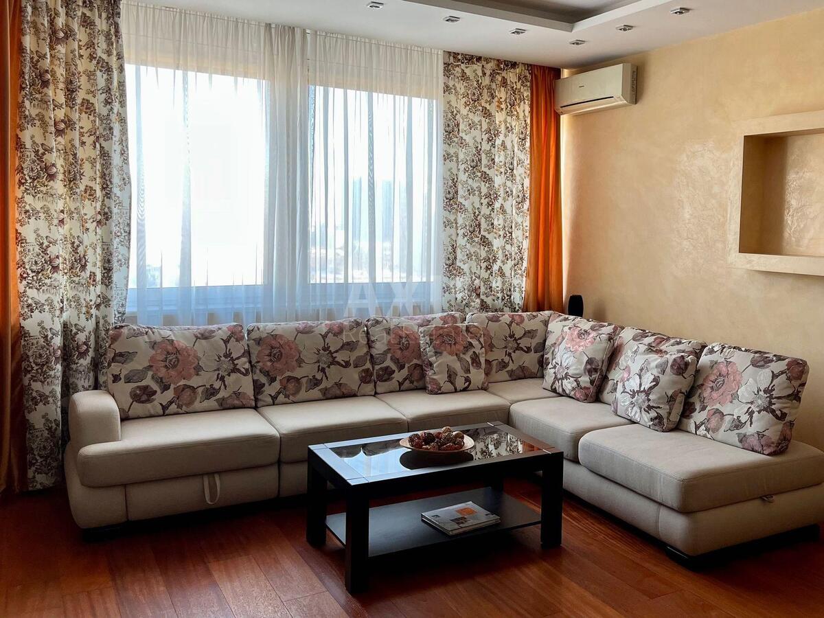 2k apartment vul. Mykil's'ko-Slobids'ka 1А637280