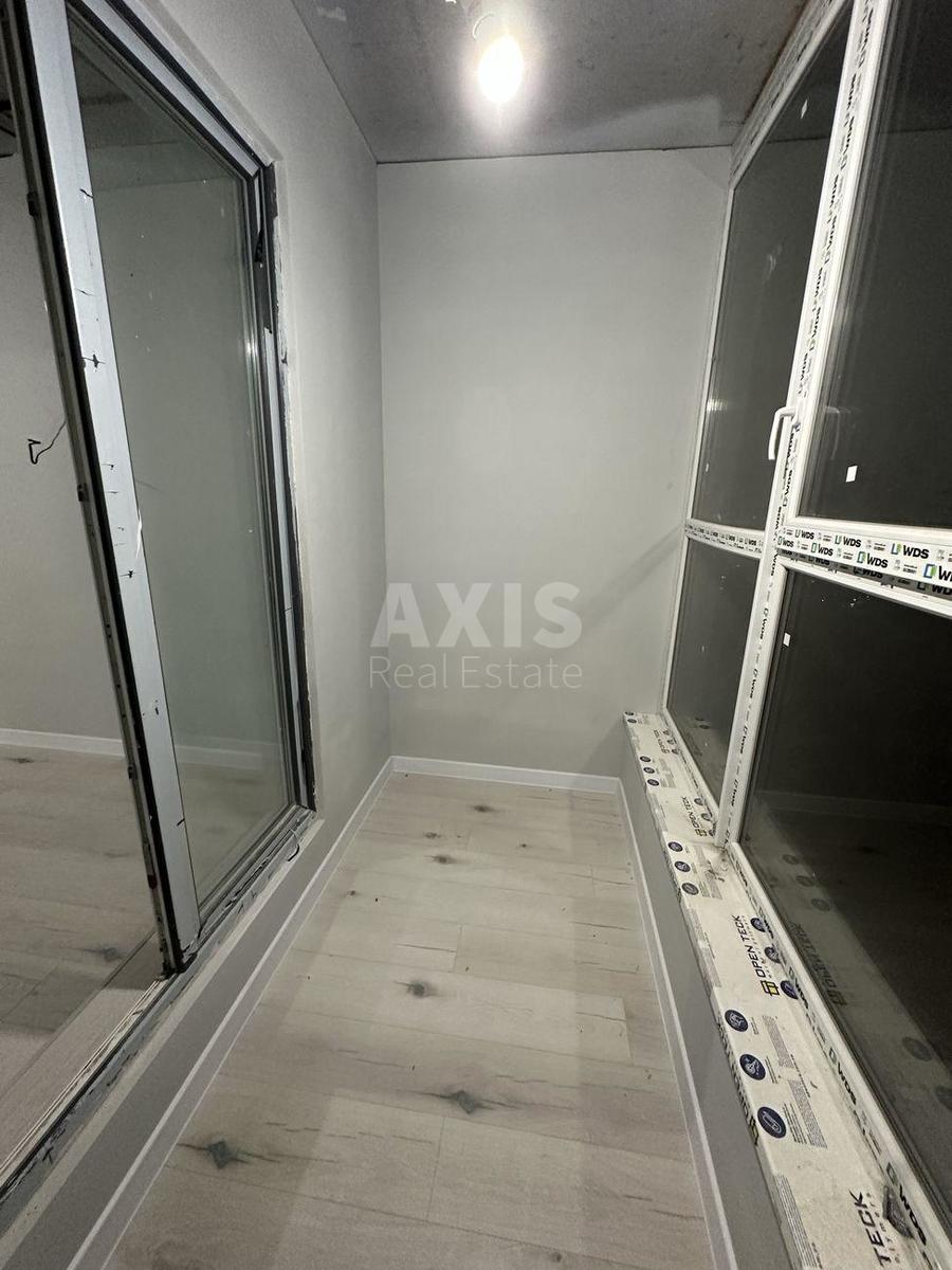 3k apartment vul. Kirovograds'ka 706