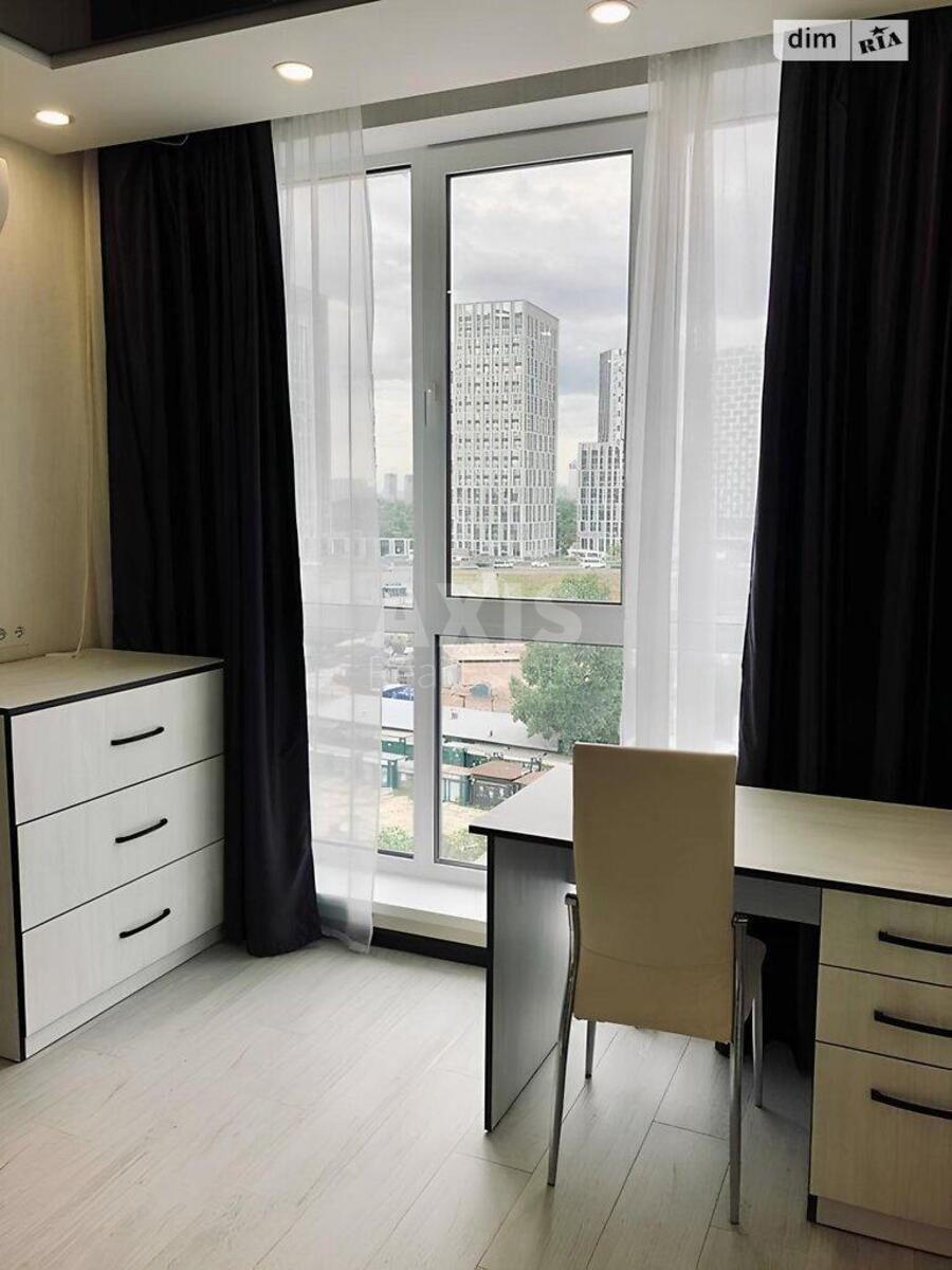 1k apartment vul. Central'na 190
