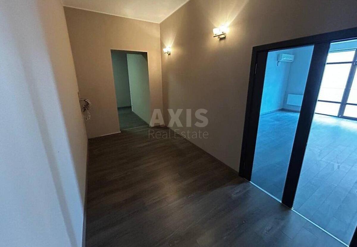 5к квартира ул. Крещатик 27Б1