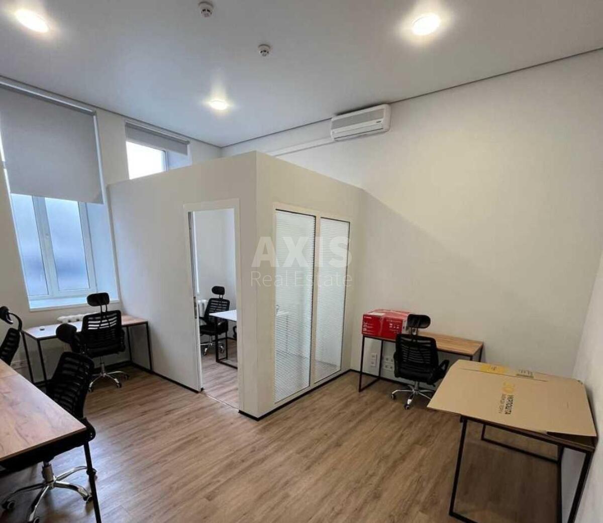 Офис пер. Бехтеревский 4, 60м26