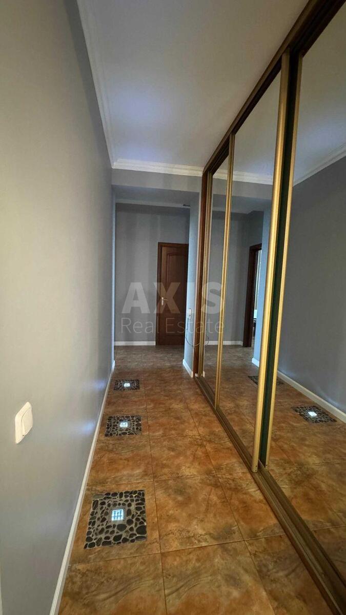 3к квартира пр-т Голосеевский 686141817