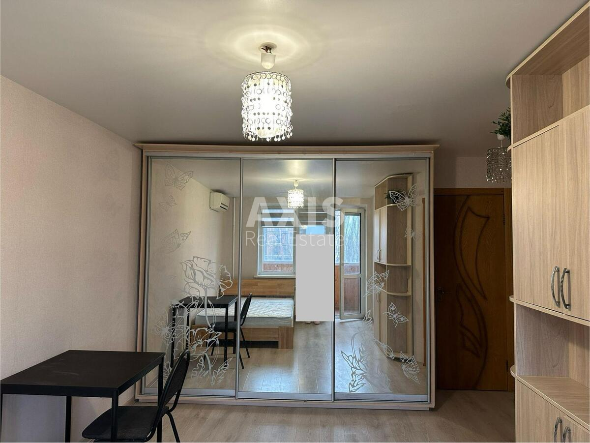1k apartment vul. Rudans'kogo Stepana 1А2