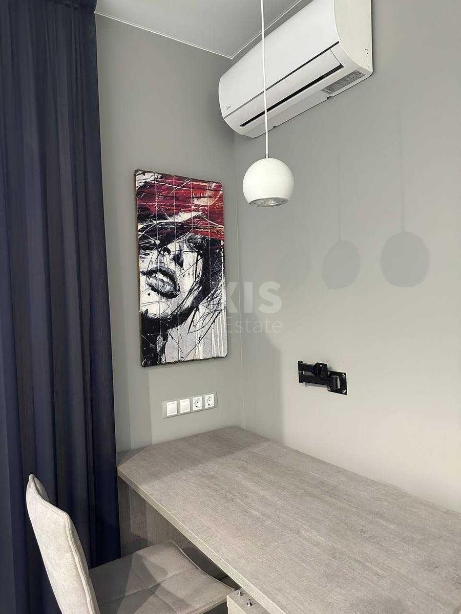 1k apartment vul. Oleny Pchilky 3Д4