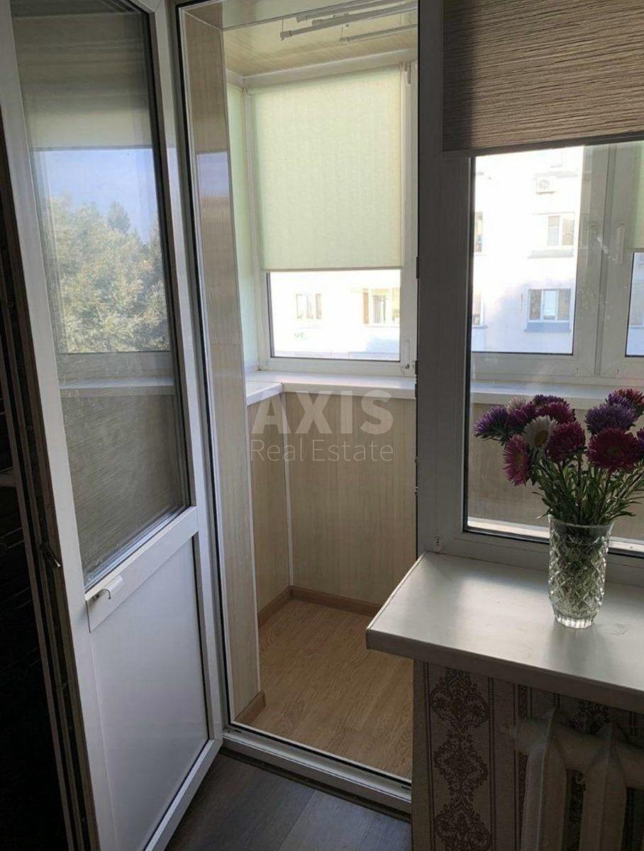 1k apartment vul. Vitrjani Gory 10