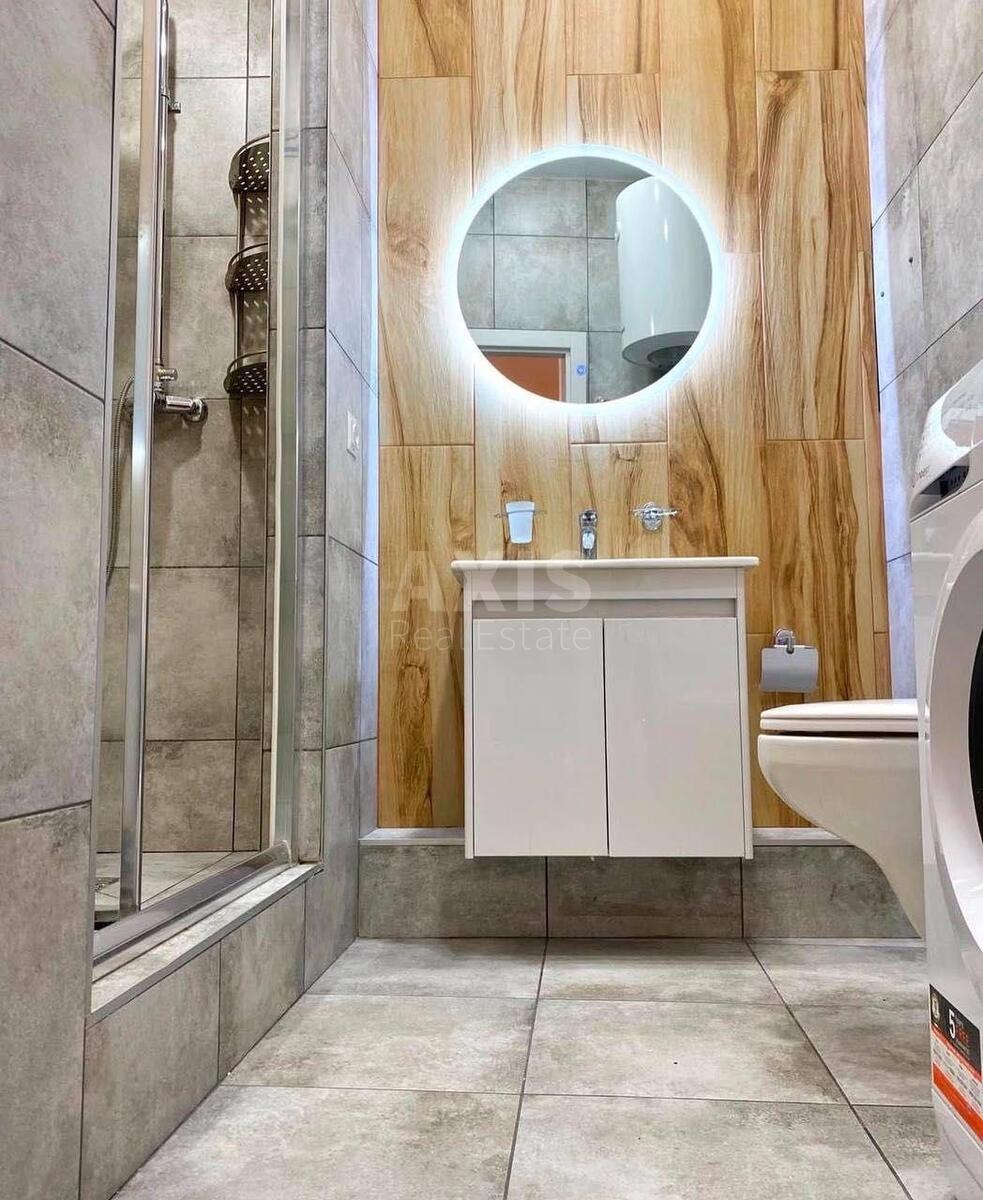 2k apartment nab. Dniprovs'ka 184
