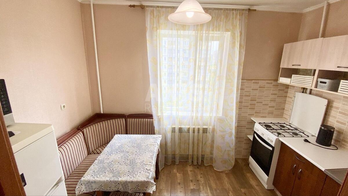 1k apartment vul. Chornobyl's'ka 1857144