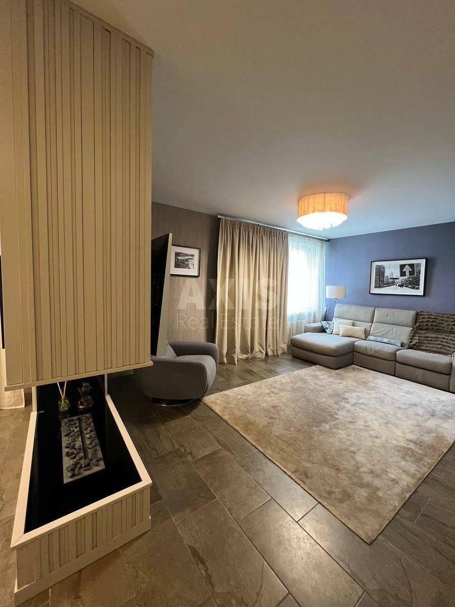 3k apartment vul. Shums'kogo Jurija 3Г0