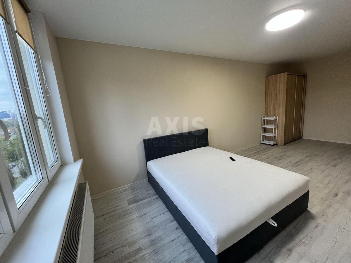 1k apartment prov. Jasynuvats'kyj 10606692