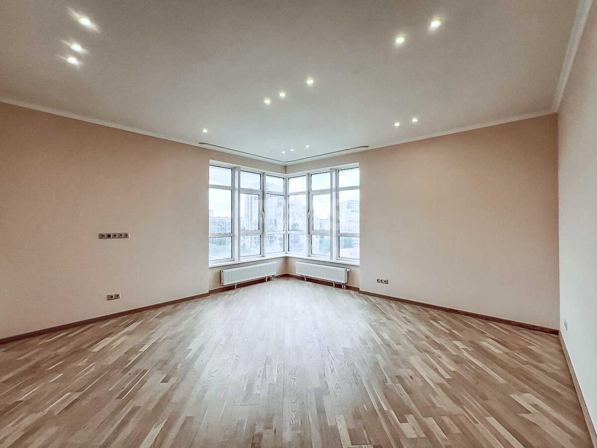 4k apartment uzv. Klovs'kyj 7А563796