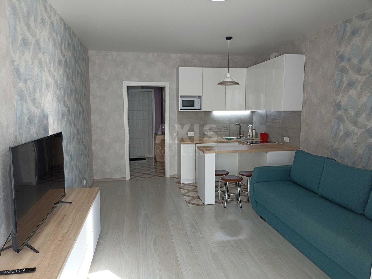 1k apartment vul. Kahovs'ka 602