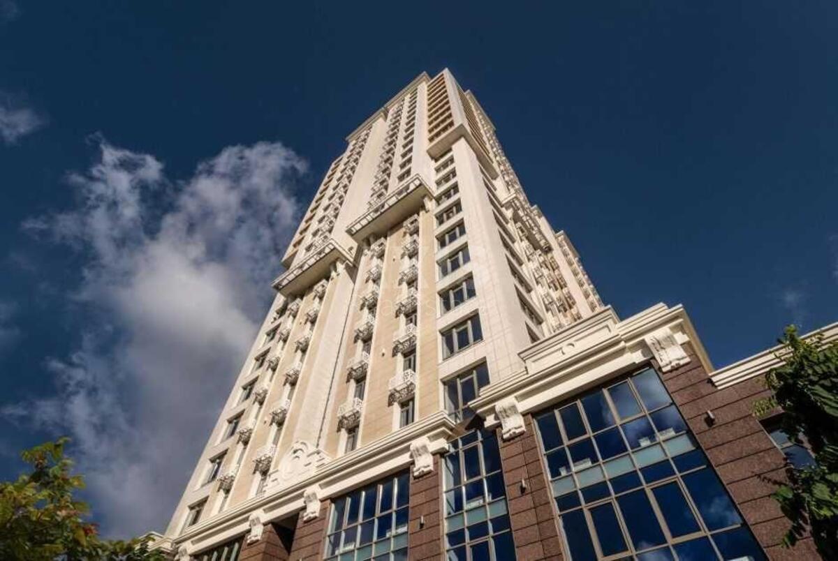 1k apartment vul. Zhyljans'ka 686081813