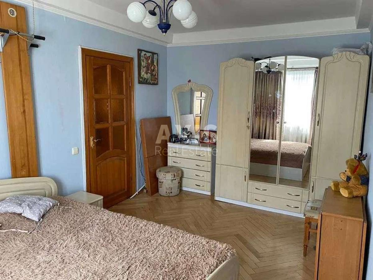 2k apartment vul. Povitroflots'ka 36336194