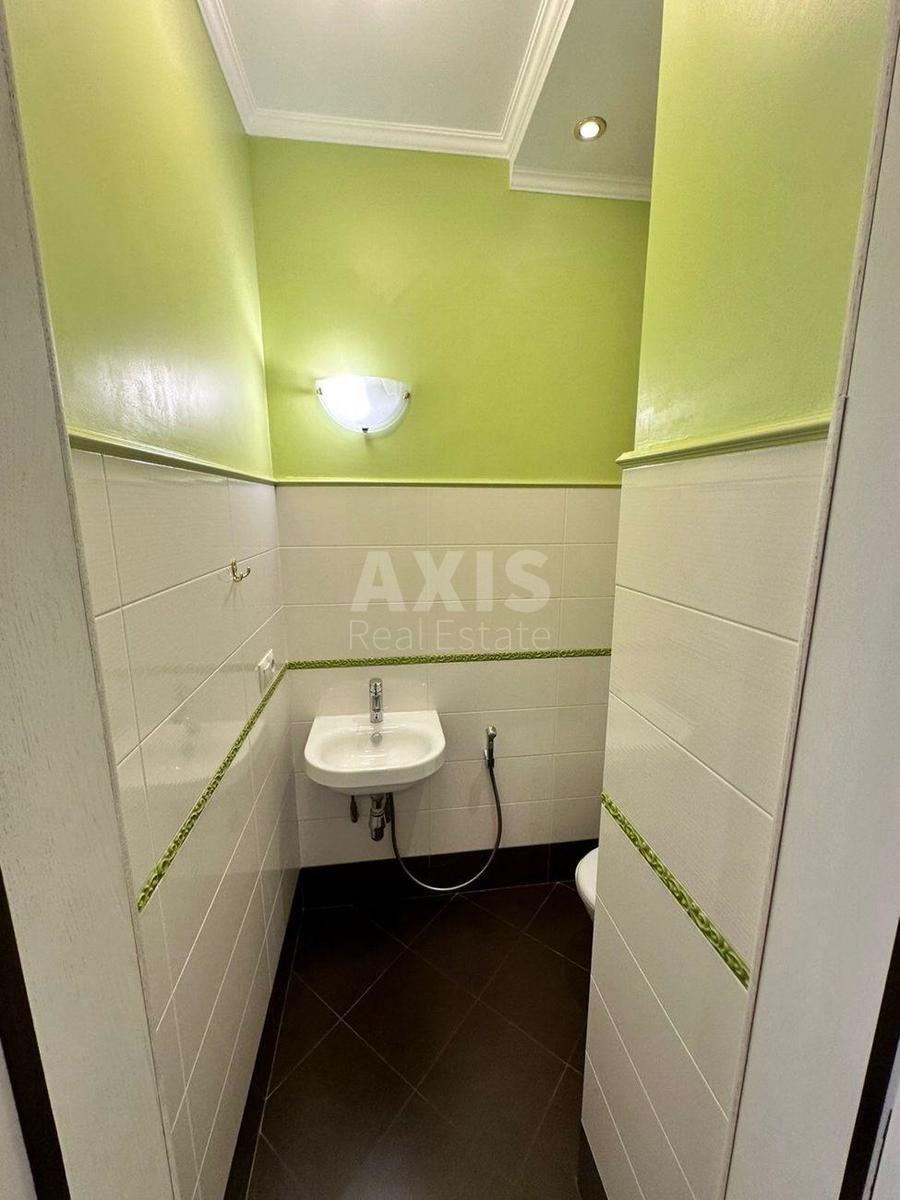 2k apartment vul. Petryc'kogo Anatolija 196