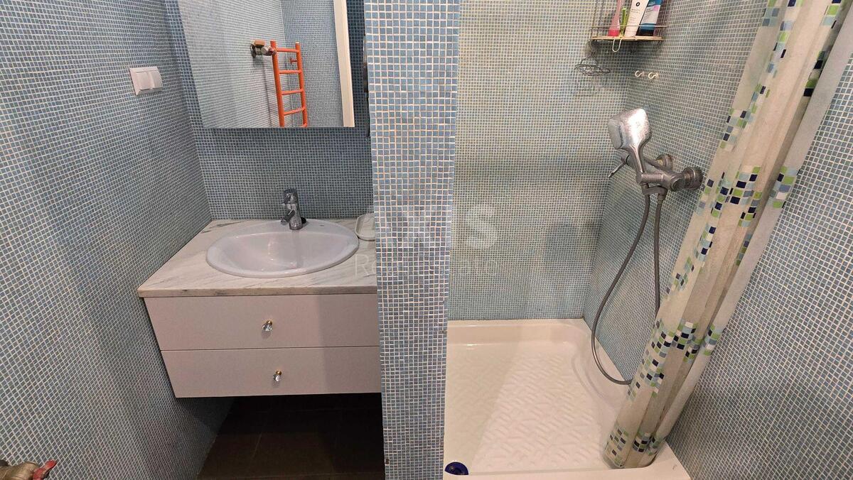 2к квартира ул. Ахматовой Анны 35610679