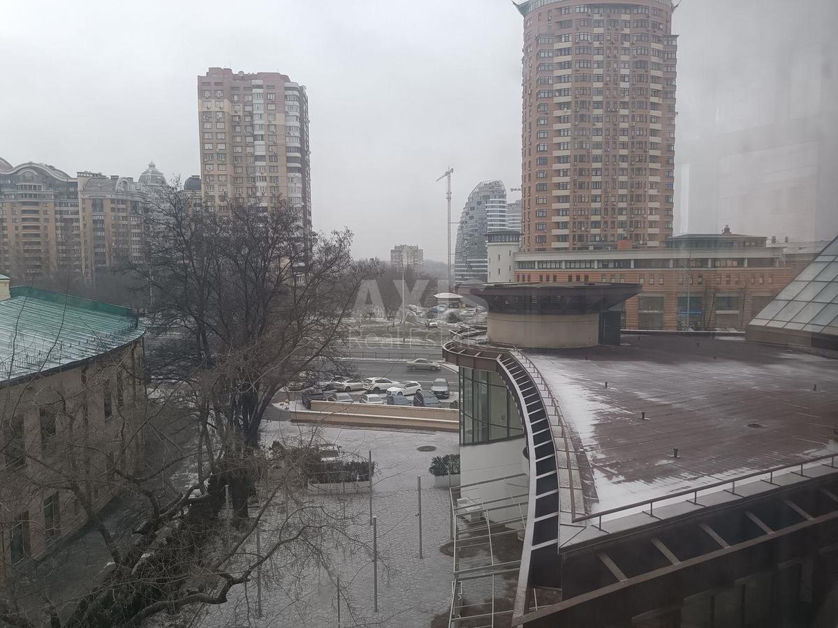 3k apartment bul. Lesi Ukrai'nky 30Б9