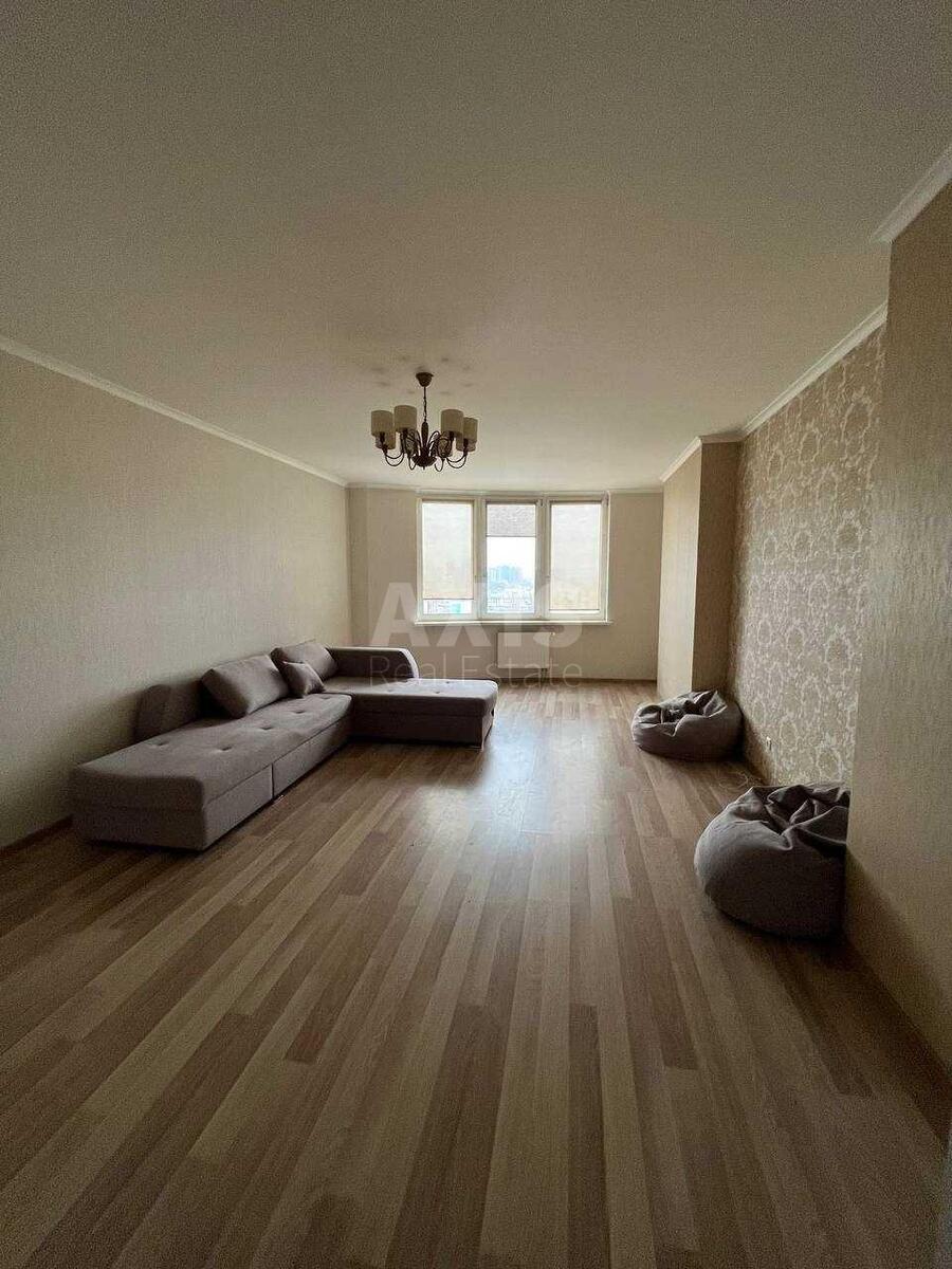 3k apartment vul. Lobanovs'kogo 1502