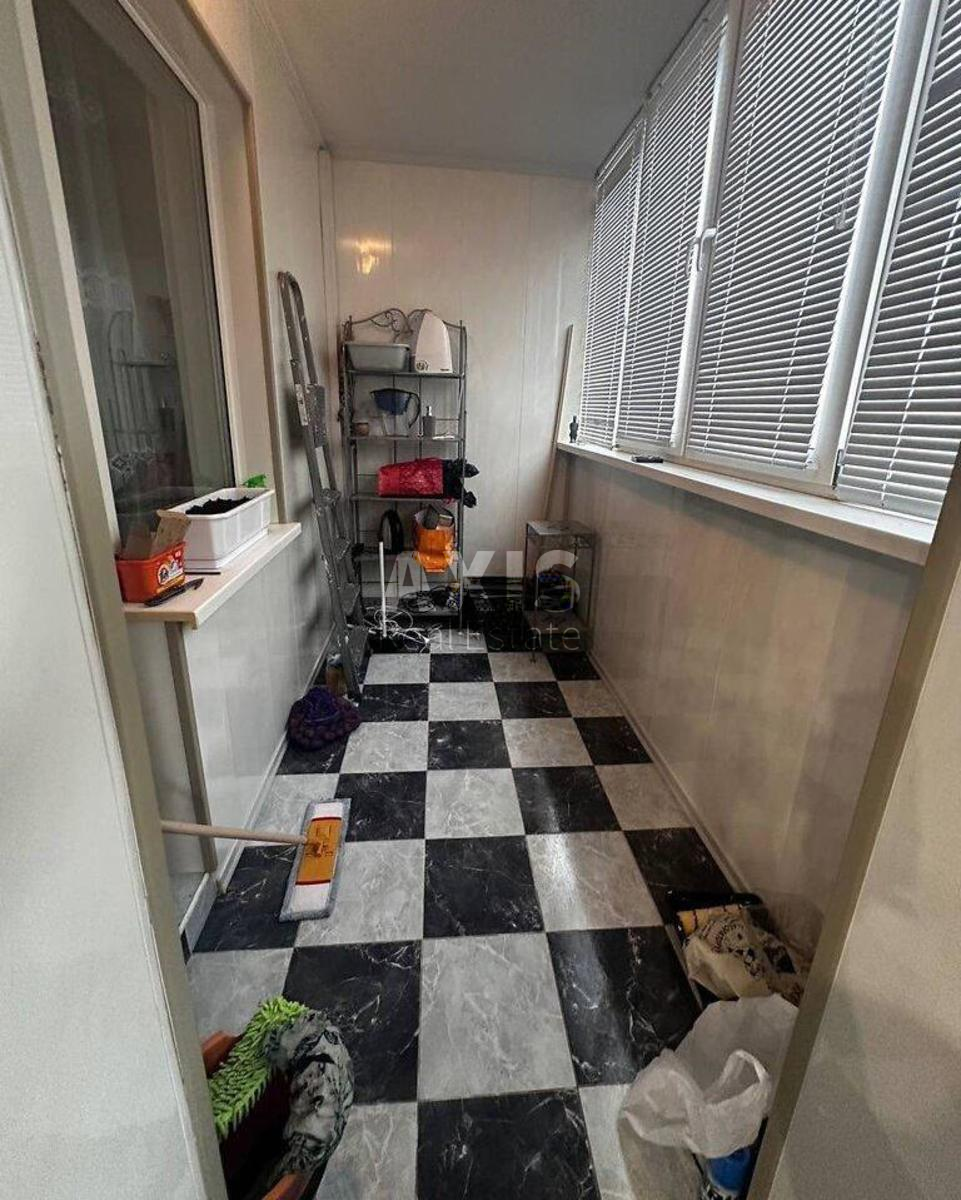 2k apartment vul. Urlivs'ka 95