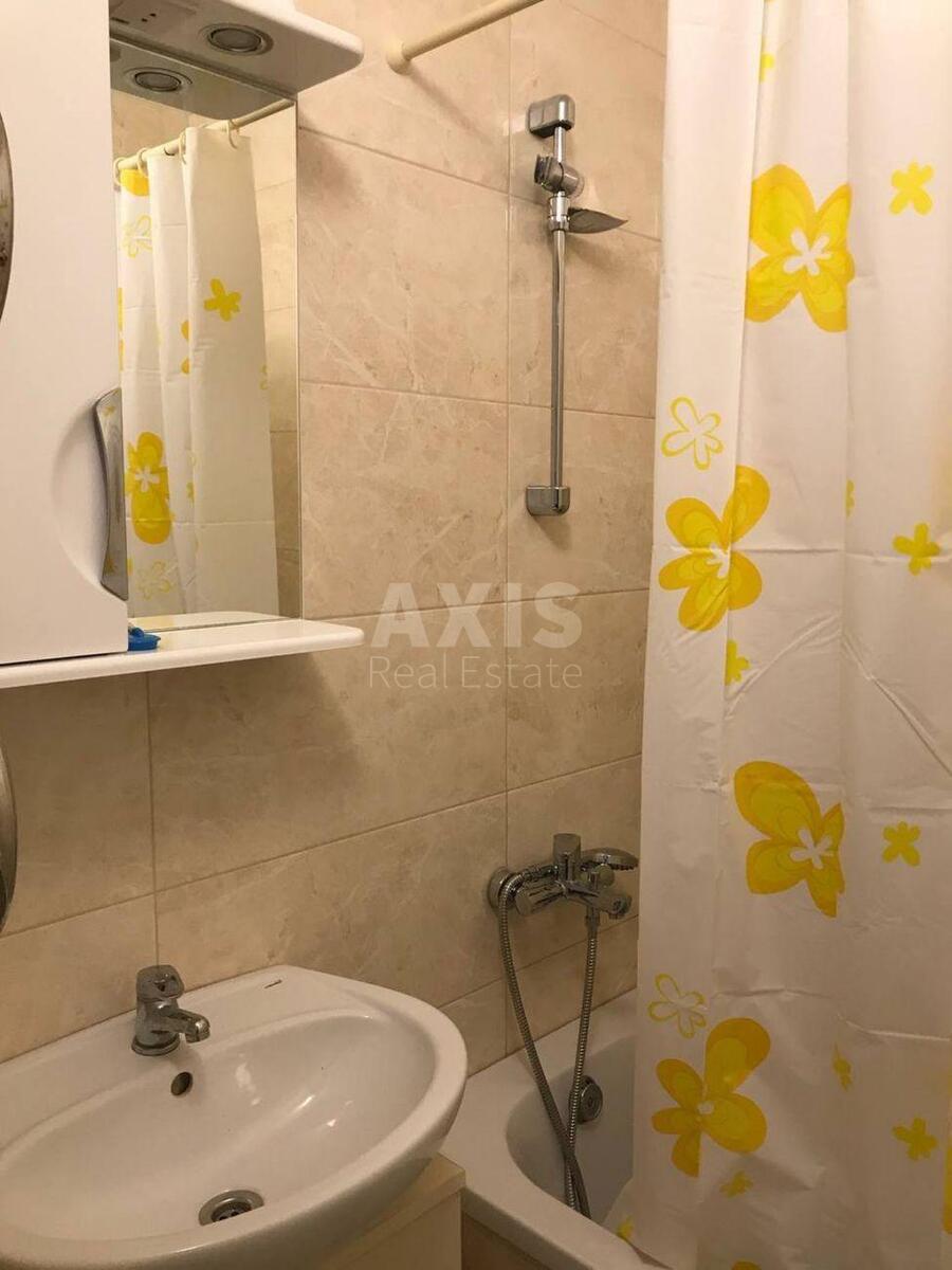 2к квартира пр-т Оболонский 34582554
