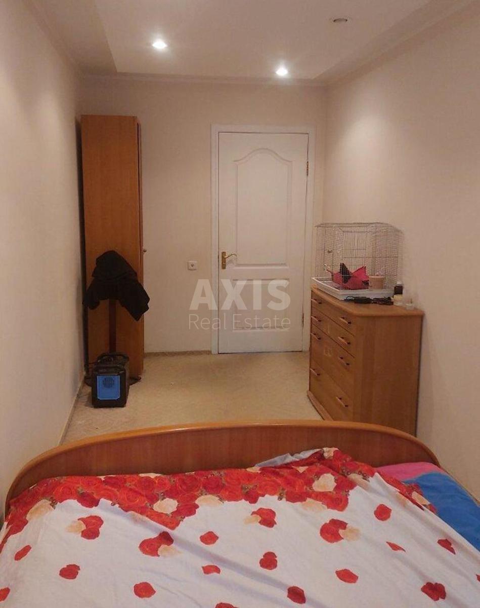 2k apartment vul. Doncja Myhajla 17/463