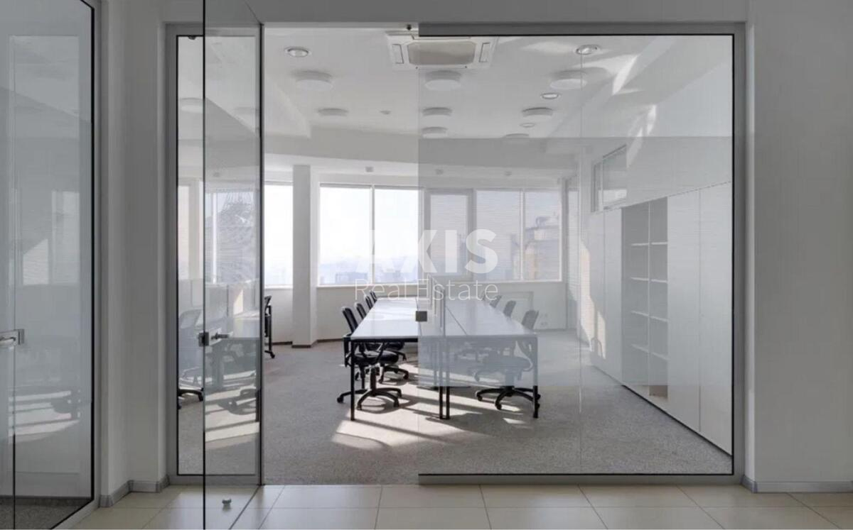 Office bul. Lesi Ukrai'nky 23, 722m2568123
