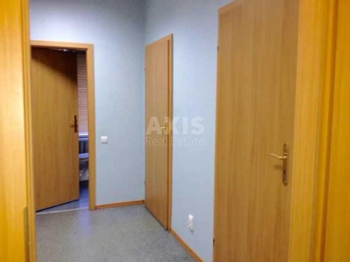 Офис ул. Михайловская 17, 90м27