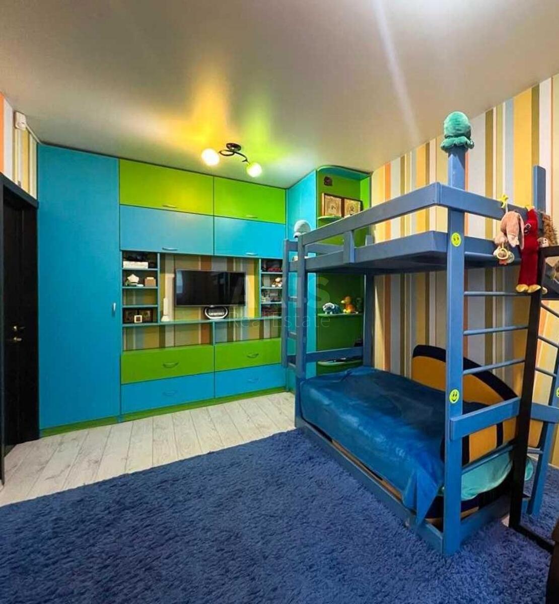 4k apartment vul. Voskresens'ka 14Е6
