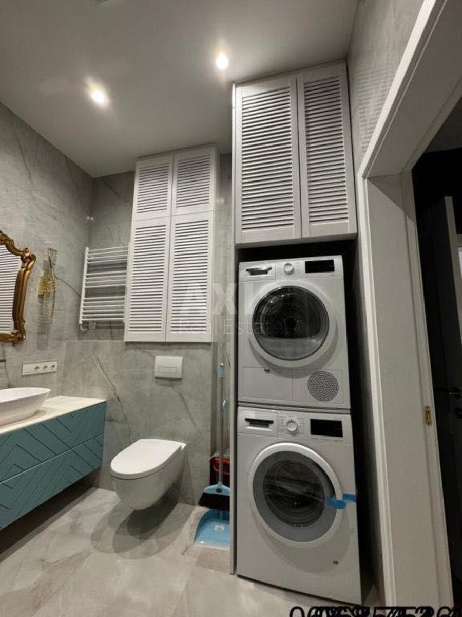 2k apartment vul. Kikvidze 19А10