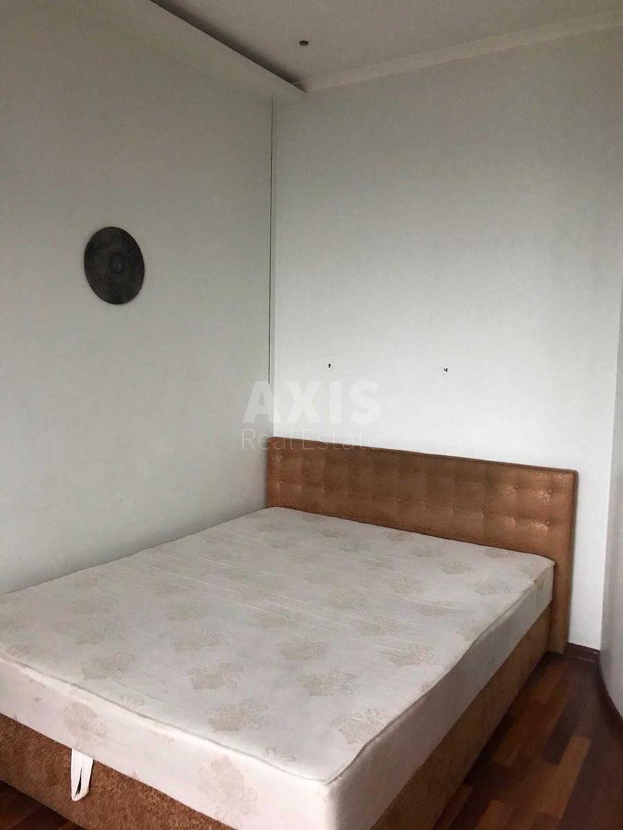 2k apartment vul. Saksagans'kogo 1214