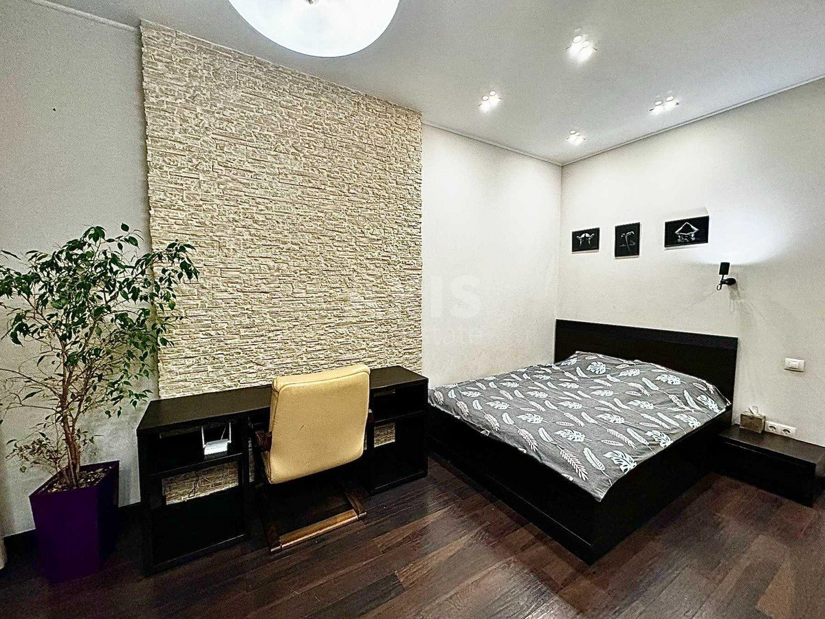 1k apartment vul. Zhyljans'ka 118247426