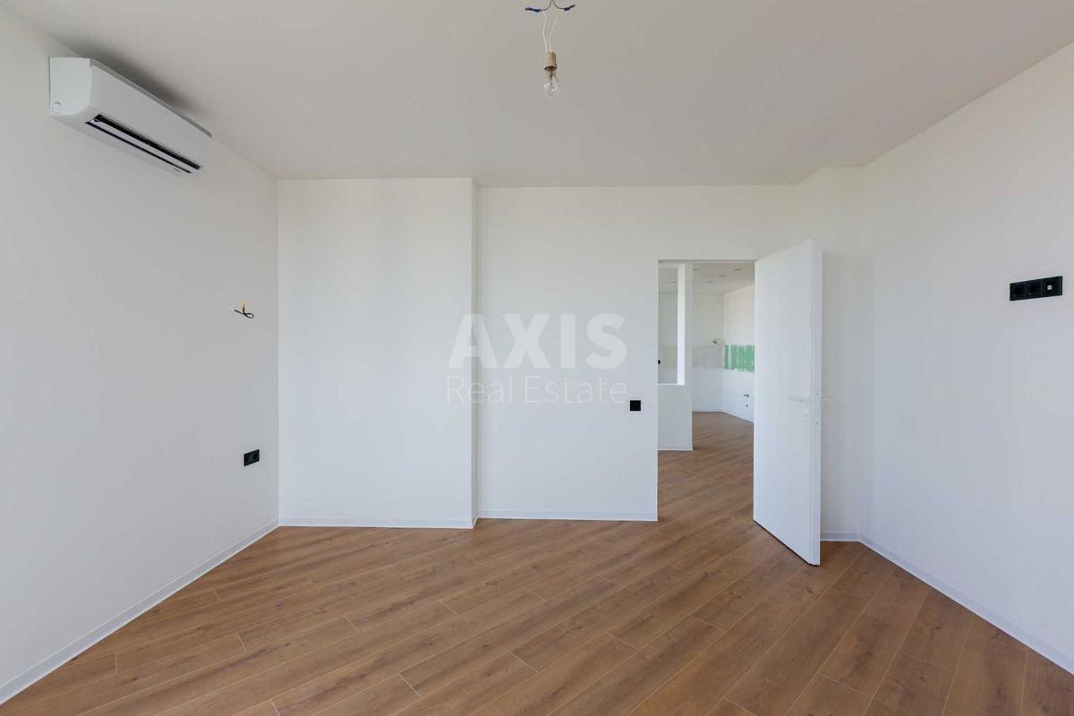 3k apartment vul. Radchenka Petra 278