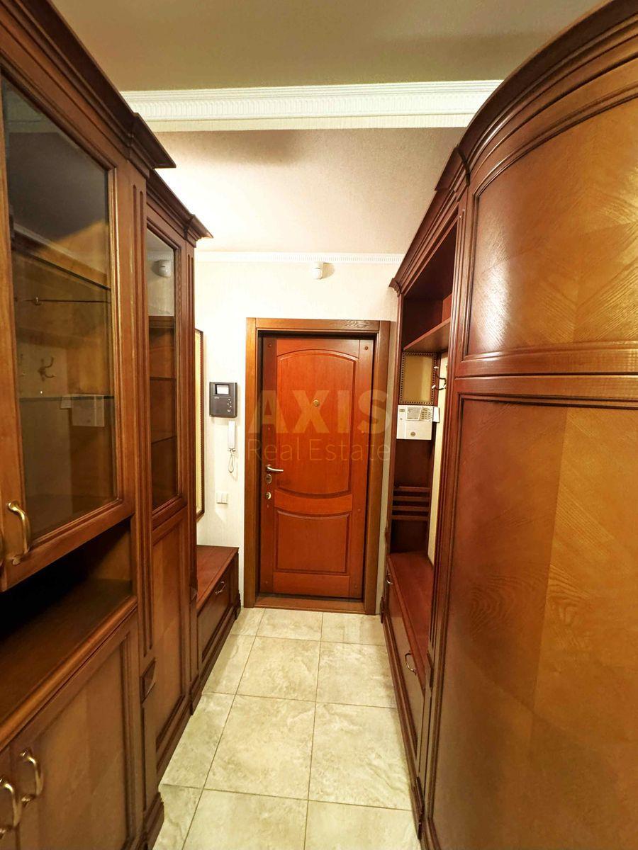 3k apartment vul. Bal'zaka Onore de 8616