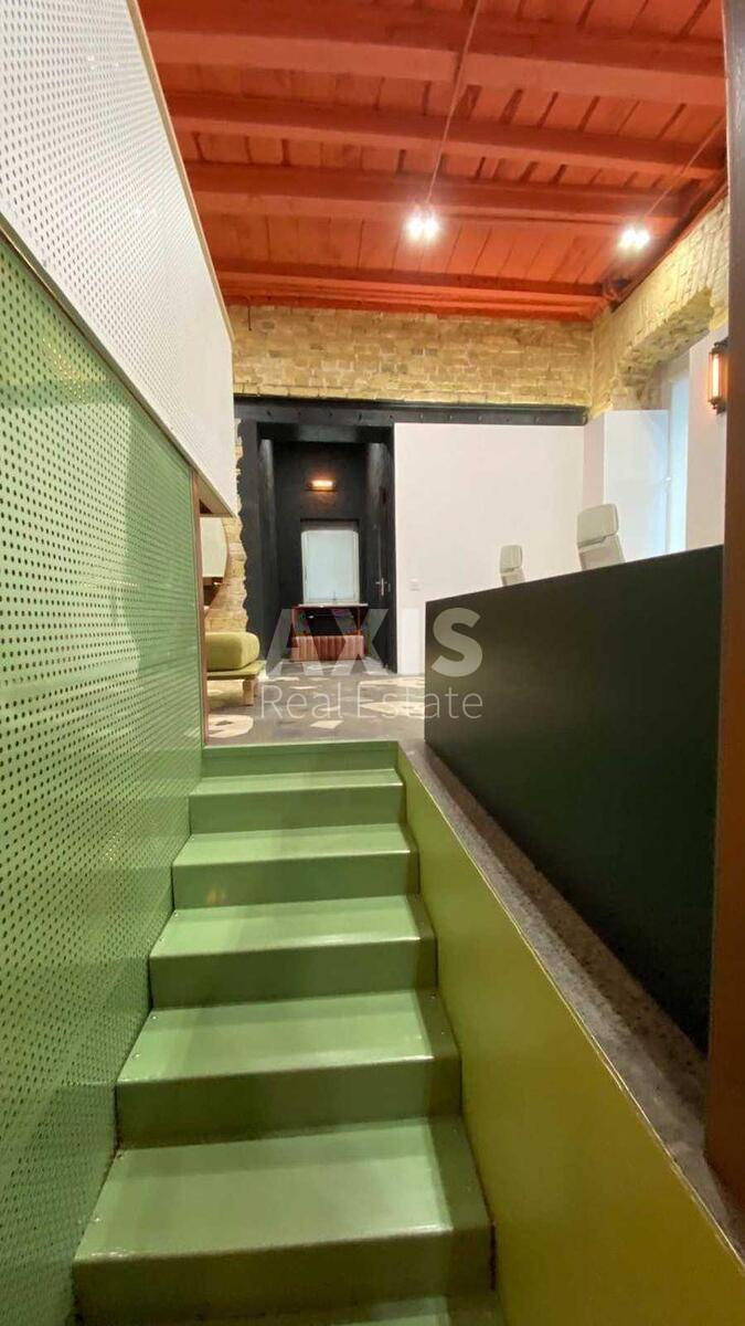 Office vul. Hmel'nyc'kogo Bogdana 74, 128m28