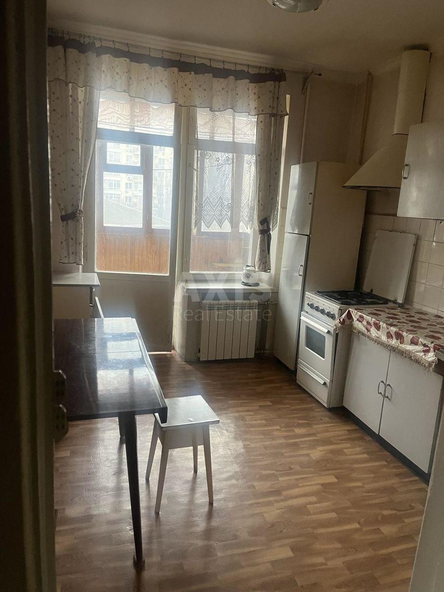2k apartment vul. Sichovyh Stril'civ 440
