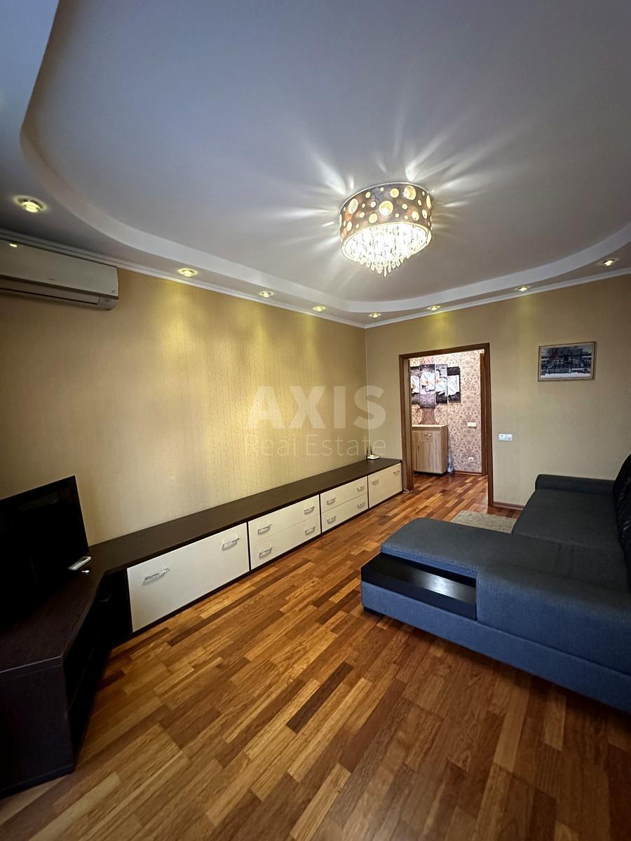 1k apartment nab. Dniprovs'ka 26632328