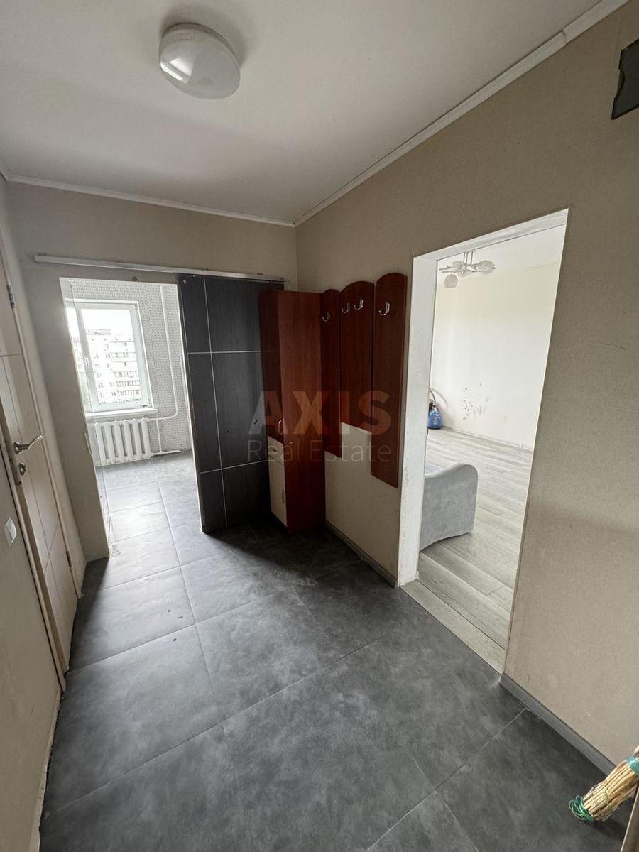 1k apartment vul. Geroi'v Dnipra 790
