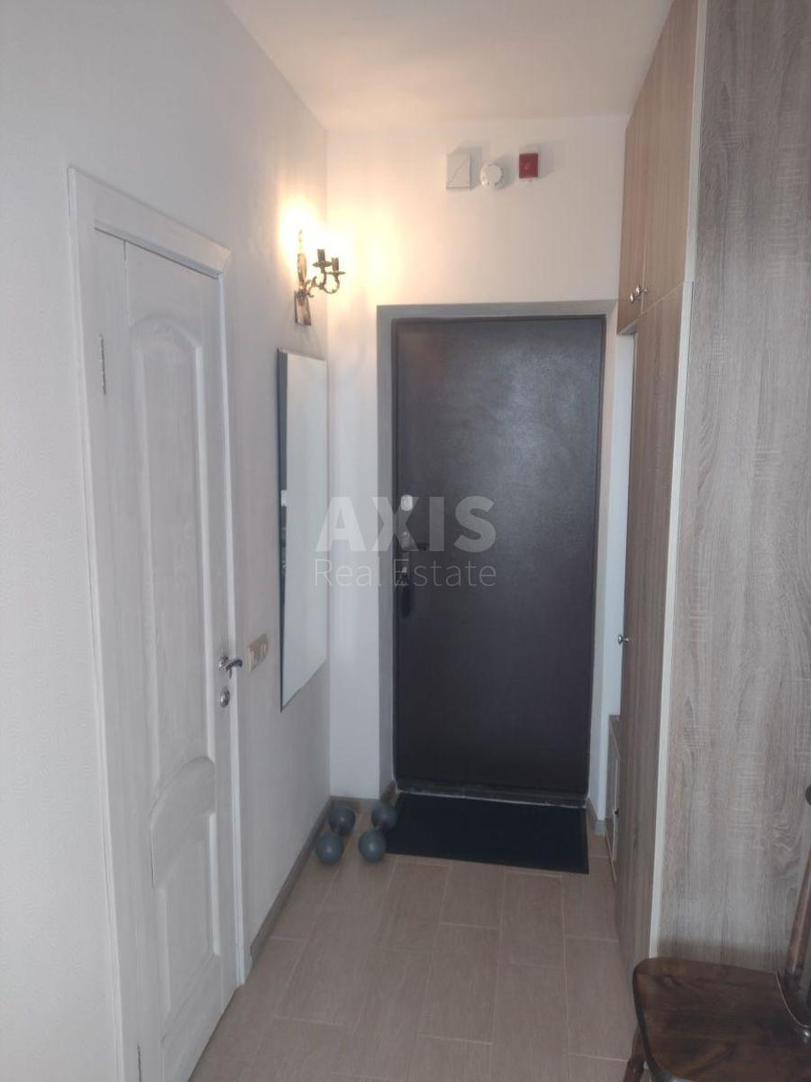 1k apartment vul. Danchenka Sergija 32Б0