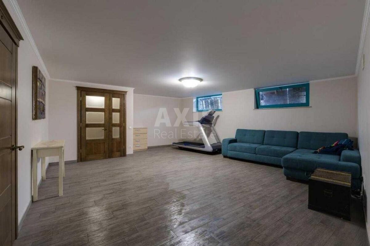 House vul. Lokomotyvna, 340m2, Kyiv city6402216