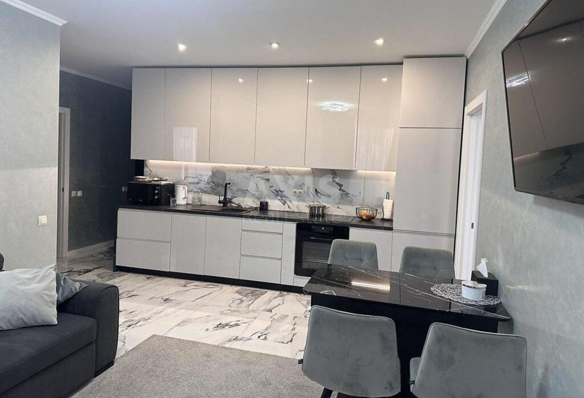 3k apartment rajon Sadova vul., Darnyc'kyj 52А
