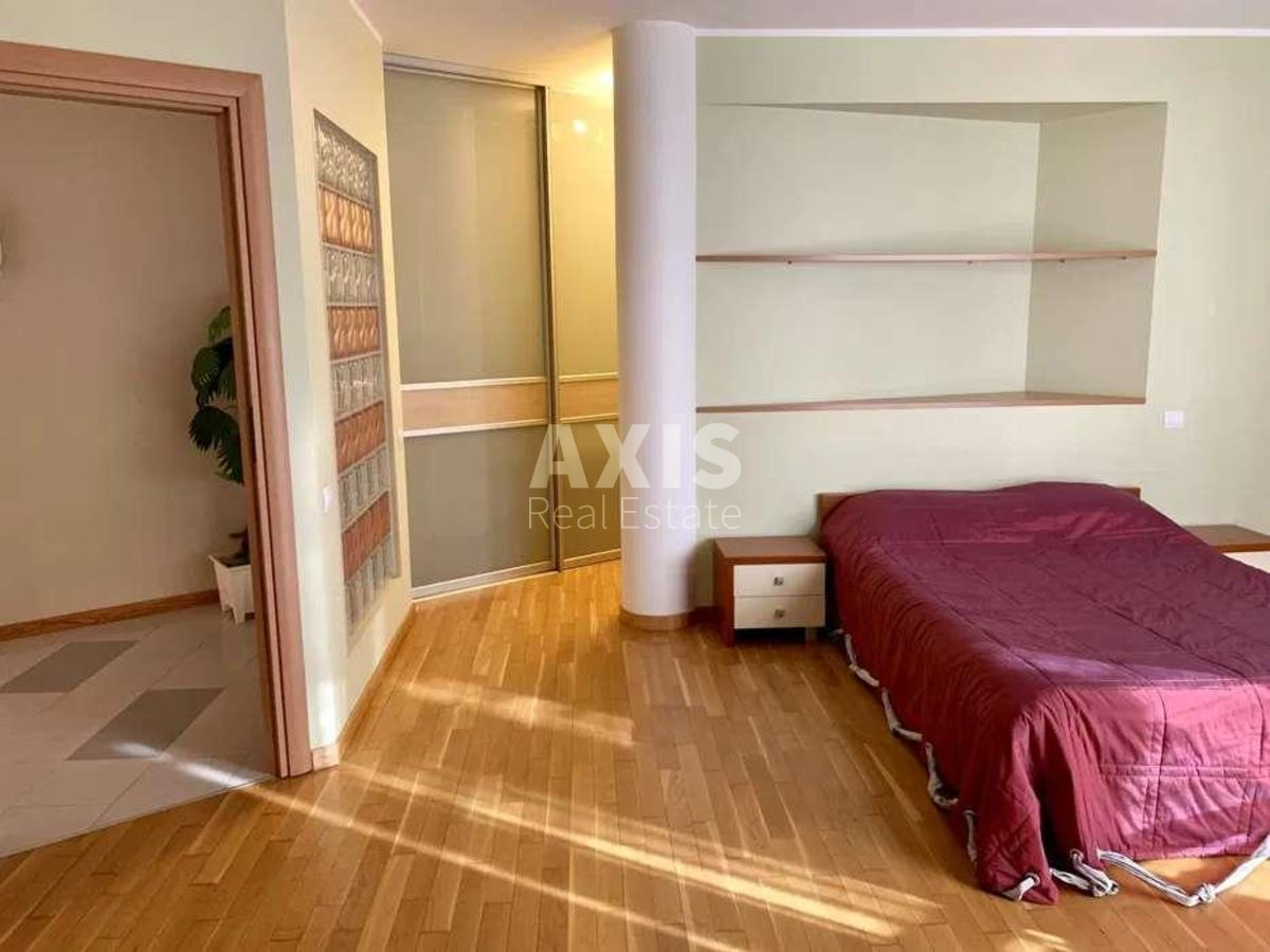 2k apartment vul. Tatars'ka 73